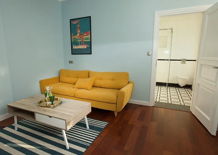 Apartment Comfort Art By Grand *