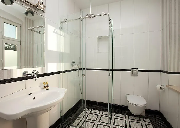 Comfort Art By Grand *